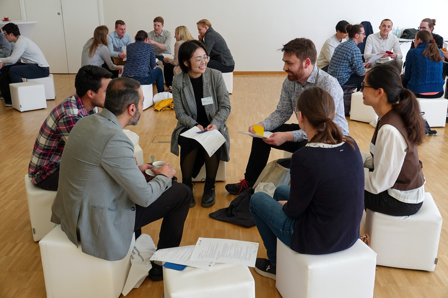 Gruppenarbeit im World Cafe