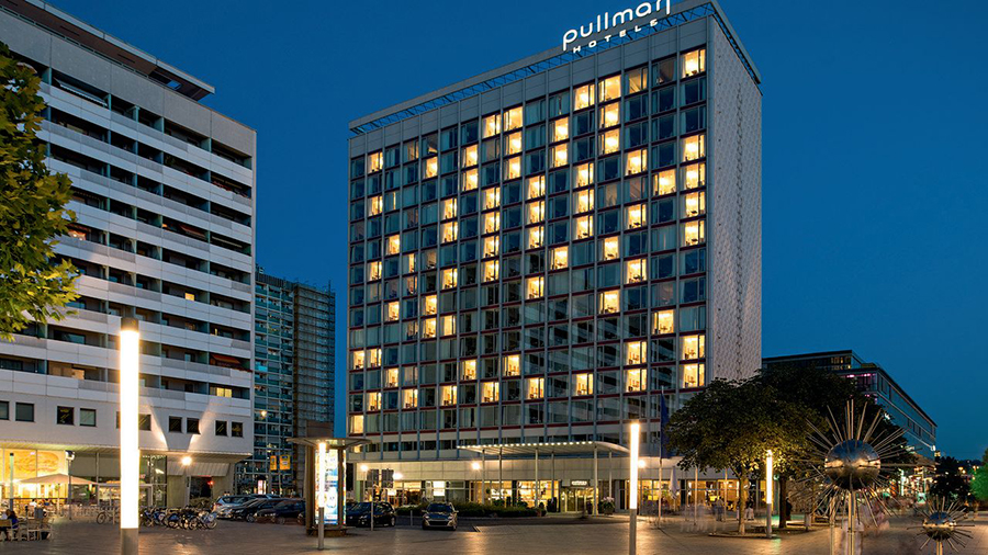 Pullman Newa Hotel